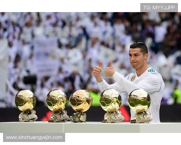 足球八位经典球星形象重现带你回顾足坛辉煌时刻